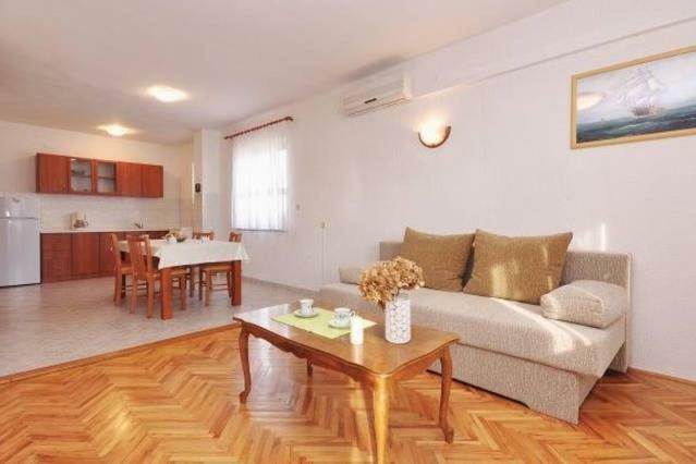 Star Apartment Brodarica  Exterior photo